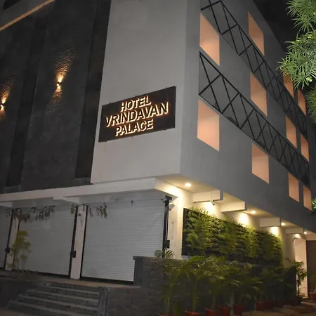 Hotel Vrindavan Palace-2